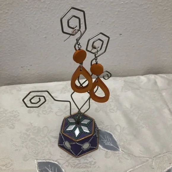 Wooden Women Dangle Drop Light Brown African Natural Earrings - Picture 5 of 6